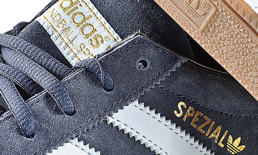 Image 6: Adidas Originals Handball Spezial Trainers – Retro Suede Streetwear Icon