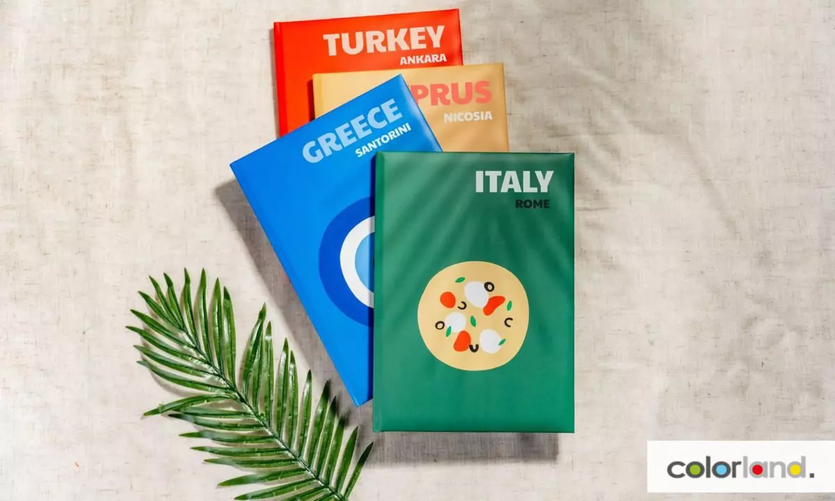 1, 2 ou 3 livres photos classiques, format A4 vertical/horizontal de 100 à 140 pages (jusqu'à 73% de réduction) - Primary Image