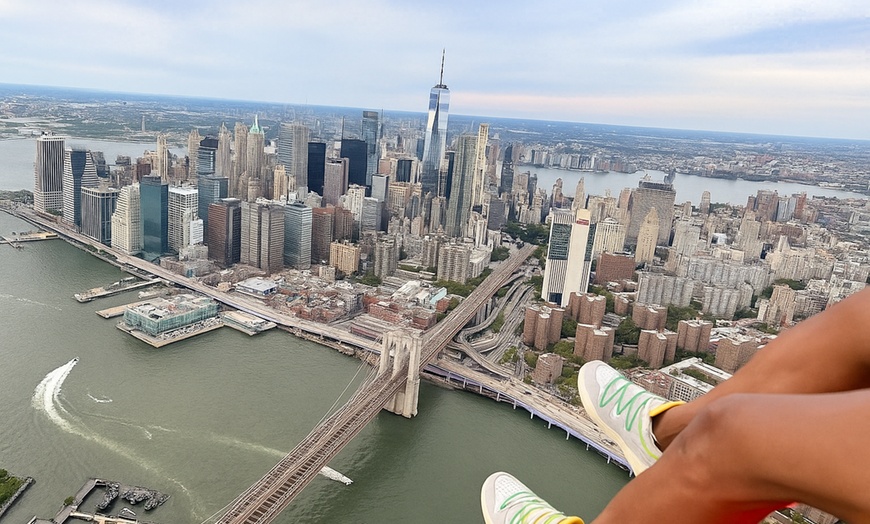 Image 6: Enjoy Breathtaking Views of New York City on a Private Helicopter Tour