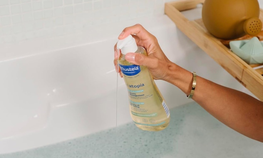 Image 1: Mustela Baby Cleansing Oil, 500ml 