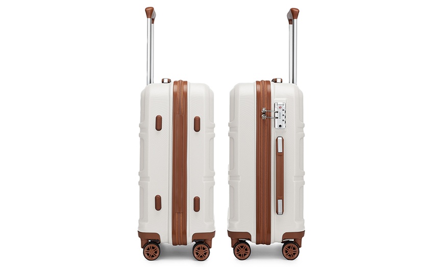 Image 8: Reisset, bestaande uit handbagagekoffer, weekendtas en toilettas