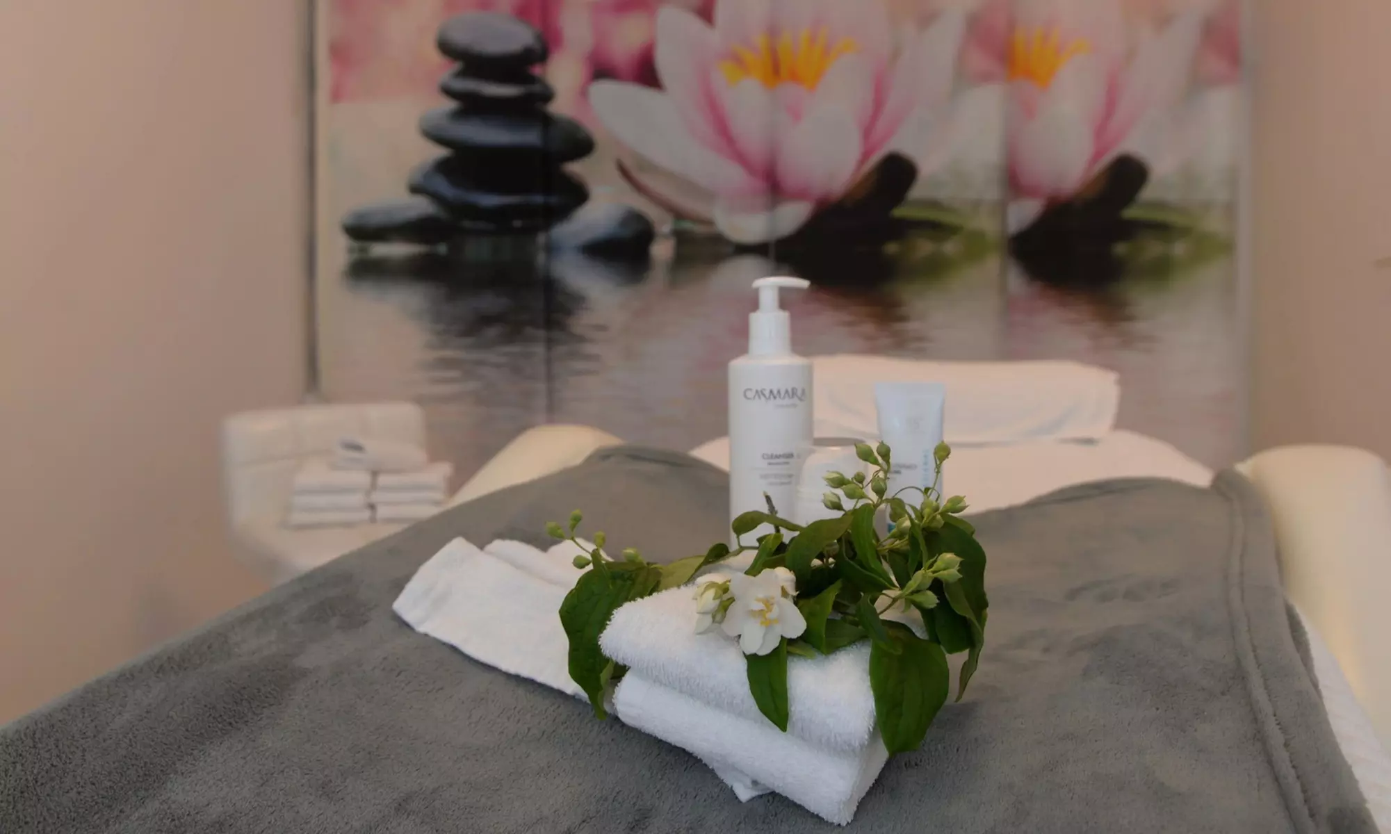 1 oder 2 Behandlungen: 60 Min. Diamant-Mikrodermabrasion für 1 Person