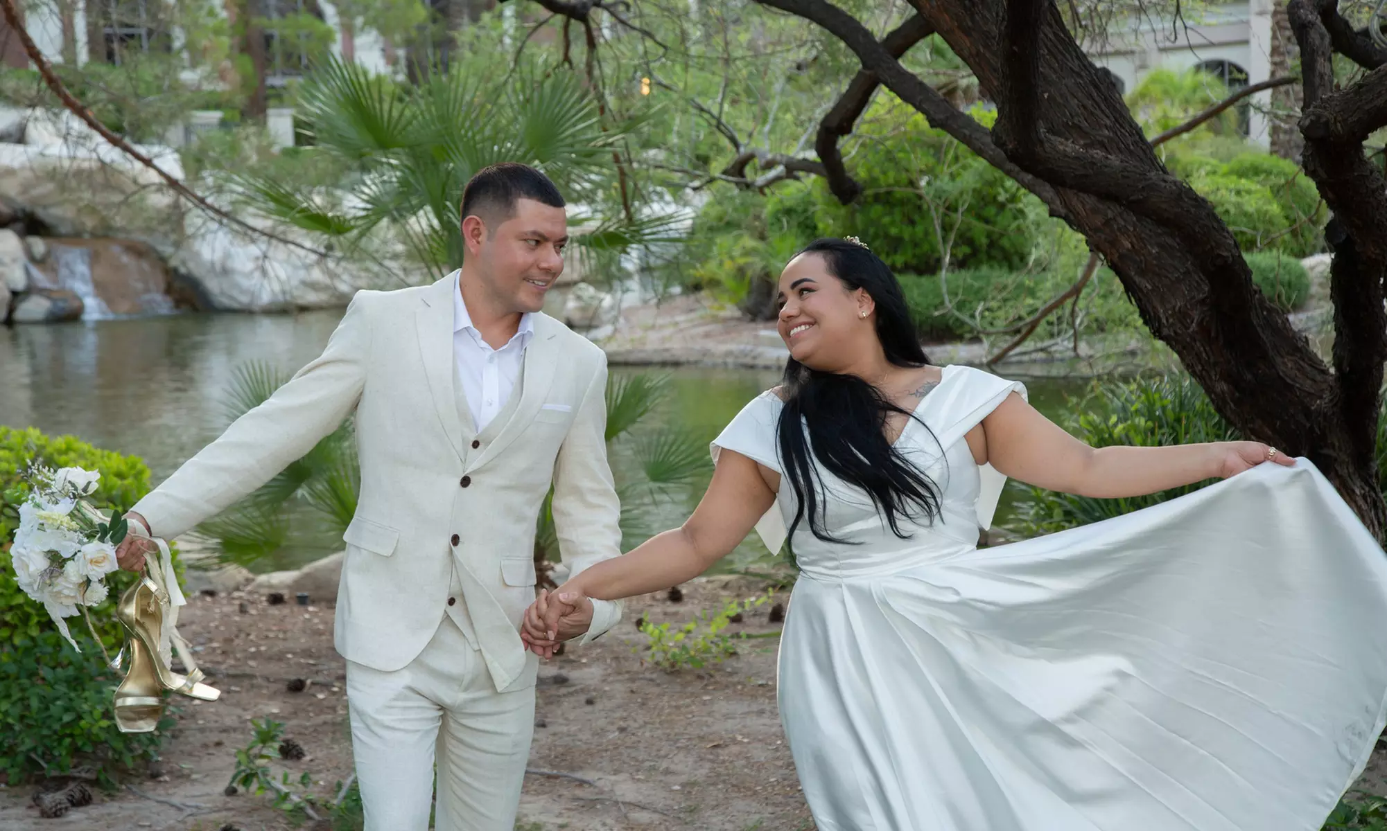 2 or 4 Hours of Wedding Photography with Online Image Gallery