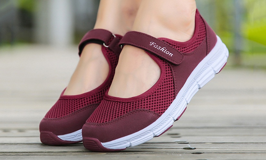 Image 14: Women's Breathable Trainers