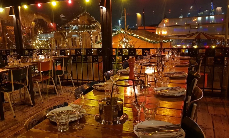 Image 4: Hamburger Winterzauber mit 2, 4 oder 6 Glühwein auf StrandPauli