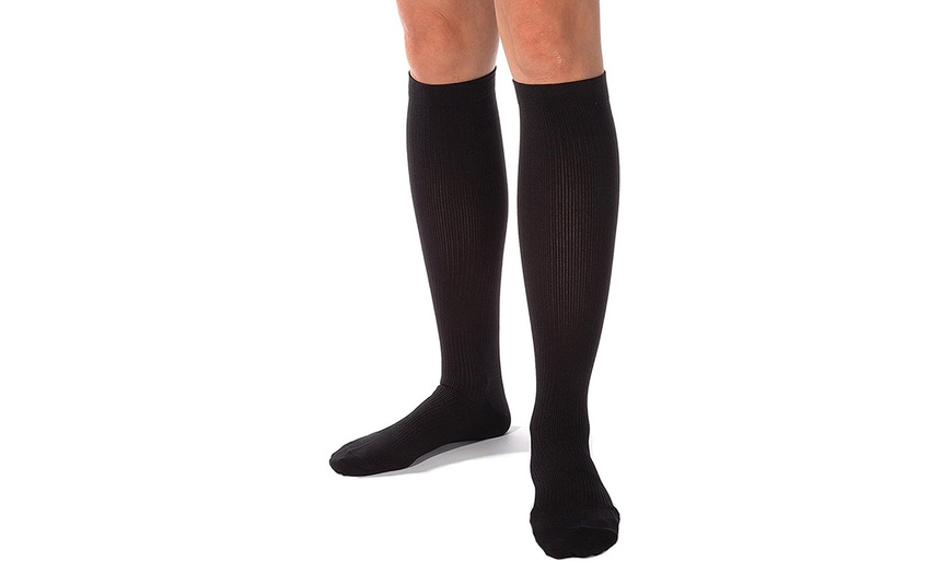 Image 4: 1 o 3 paia di calze unisex a compressione