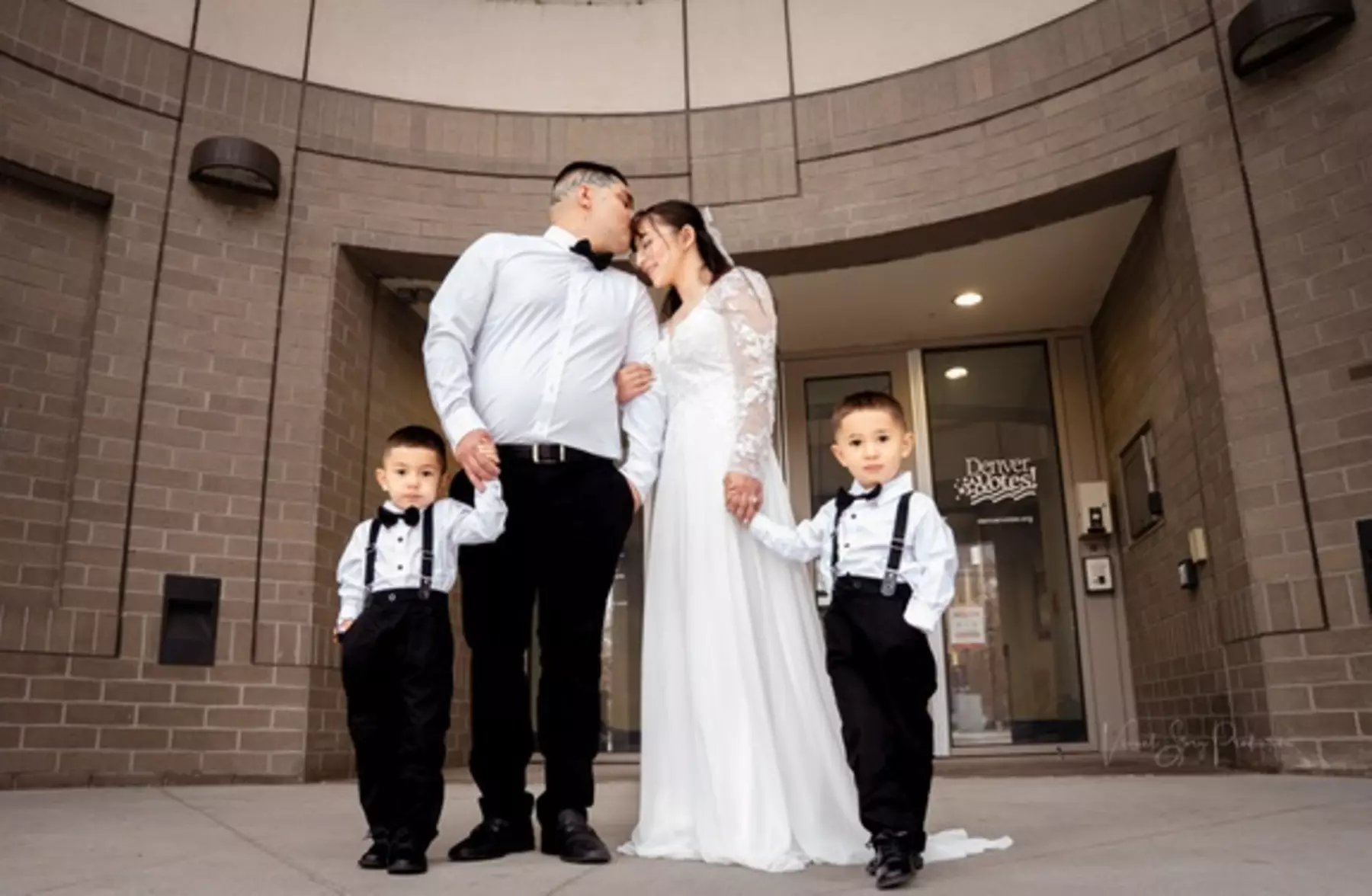 Professional Seasonal & Holiday Photo Session (Studio or On-Location)