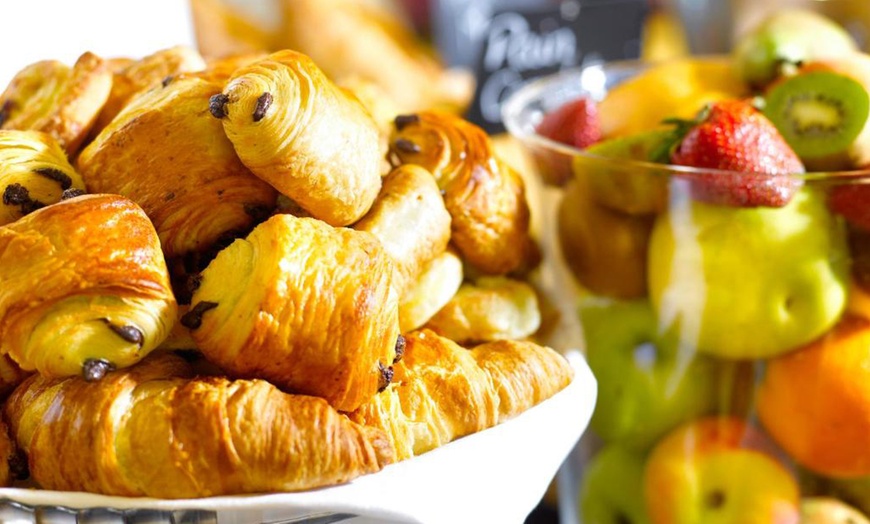 Image 6: Devon: Elegant 4* Stay with Breakfast & Late Check-out