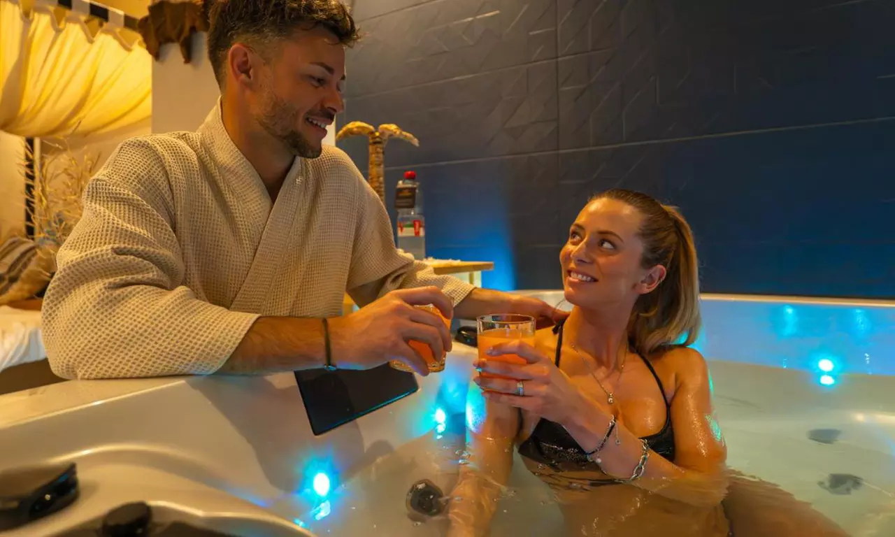 2h d'accès au spa privatif avec sauna, hammam et bains à remous