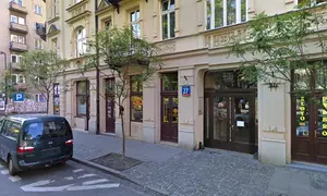 Estetyczny aparat ortodontyczny – komfort i skuteczność w jednym