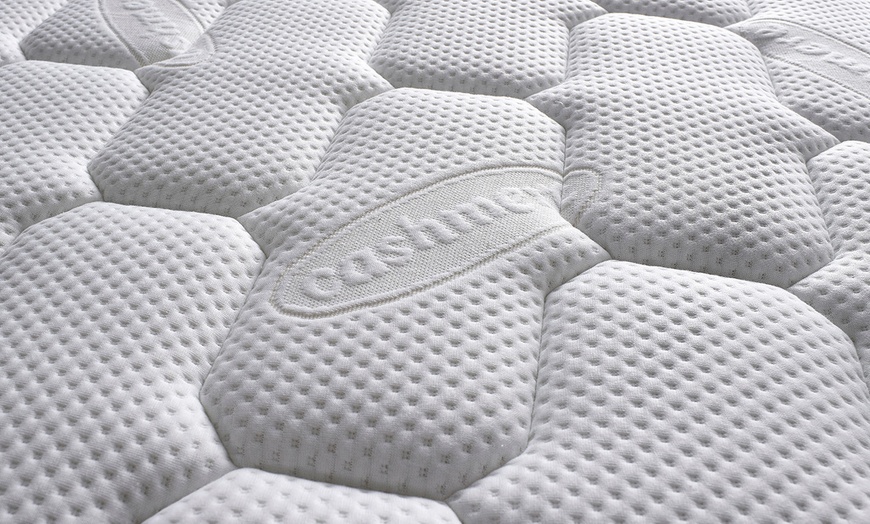 Image 3: Sovereign 3000-Pocket Mattress