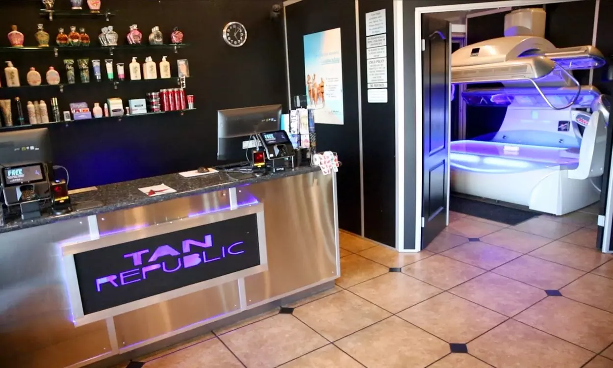 One Month Unlimited Red Light Sessions for Glowing Skin