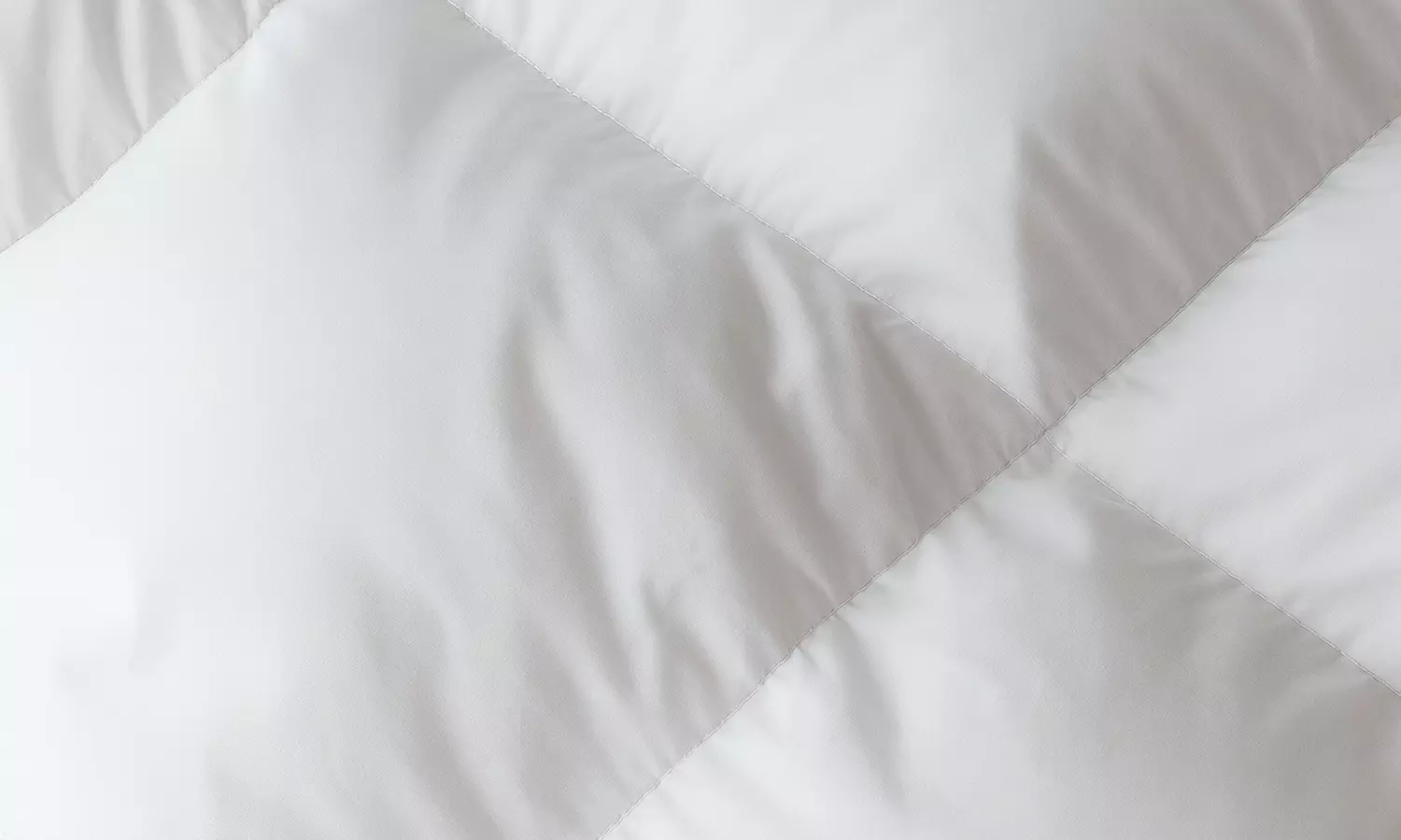 Couette chaude duvet et plumes de canard, 350 g/m²