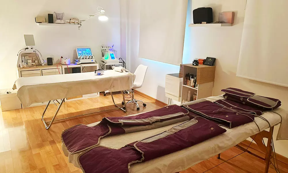 Obtén una piel radiante con una limpieza facial a elegir para 1