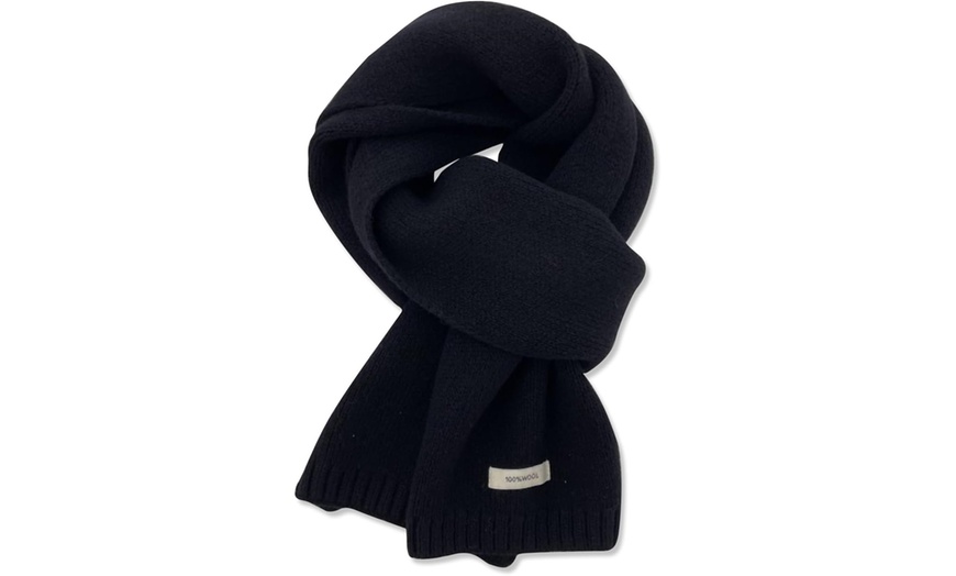 Image 10: Sciarpa in lana unisex