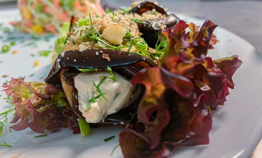 Image 4: Armenisches 2- oder 3-Gänge-Menü mit Grillplatte für 2 oder 4 Personen