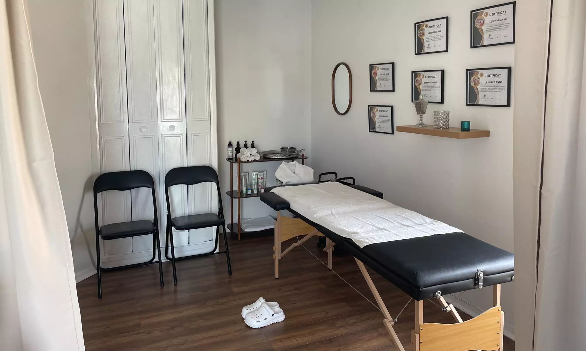 Soin visage nettoyage doux, dermaplaning ou rituel bien-être