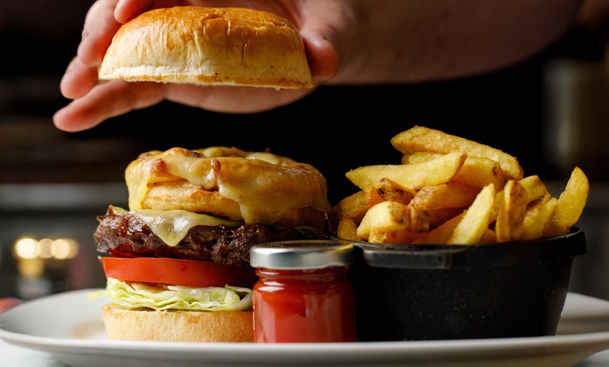 Image 4: Marco Pierre White's Sharing Steak for 2 with Cocktails or Mocktails