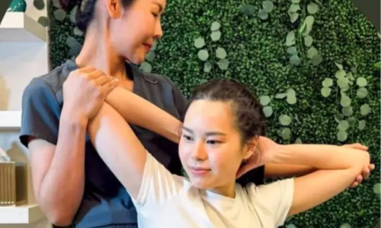 60 or 90 Minute Deep Tissue, Thai combination or Swedish Massage