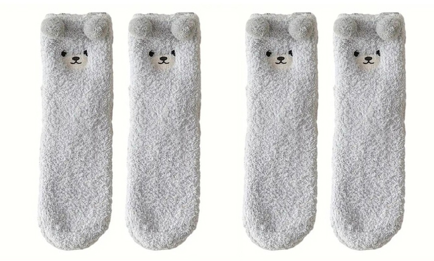 Image 10: Calcetines de felpa de oso de peluche