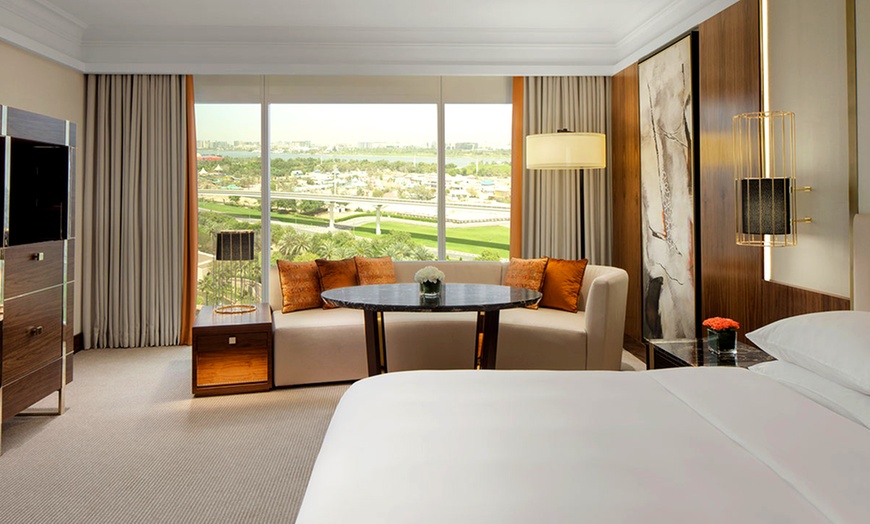 Image 12: 5*Dubai: One-Night Stay with Breakfast and Waterpark Access