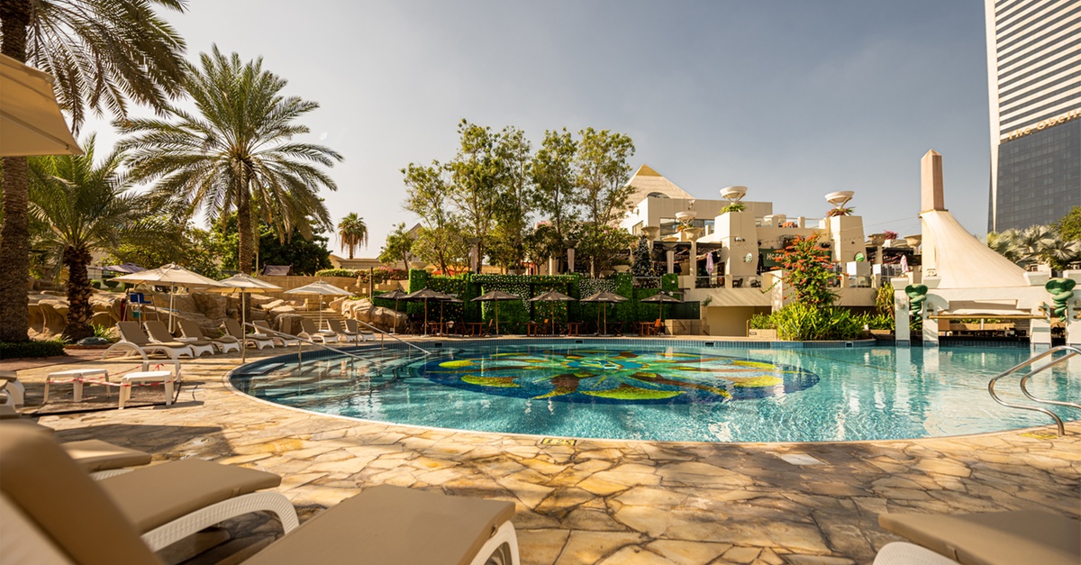 Cleopatra Spa Easter Bliss: Aromatherapy, Facial & Full-day Spa Access Cleopatra Spa Easter Bliss: Aromatherapy, Facial & Full-day Spa Access