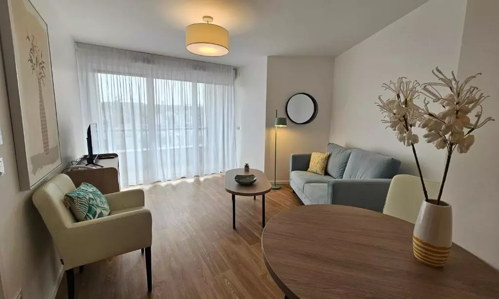 Saint-Maur-des-Fossés: 1-Schlafzimmer-Apartment opt. Frühstück