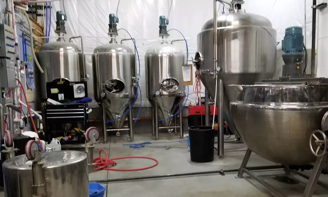 Distillery Tour with Take Home Whiskey Glasses & Naked Mixers Bottle