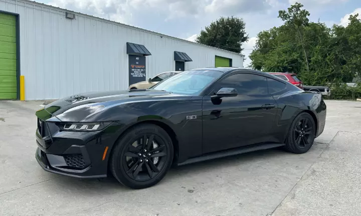 Carbon AutoBahn Tinting for 2cFront Door Windows or 1 Full Vehicle