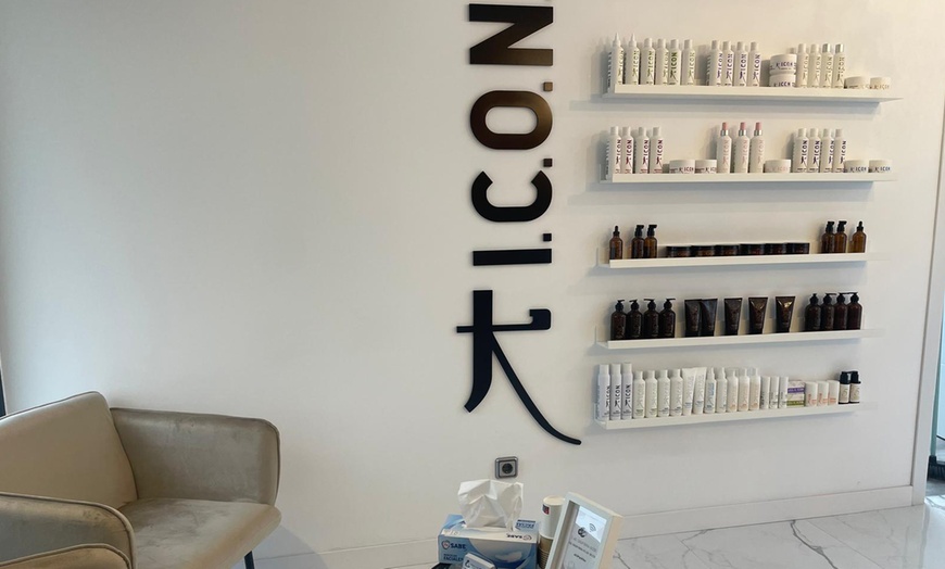 Image 5: Ritual sensorial de lujo a elegir: head spa, bebida y bombones para 1