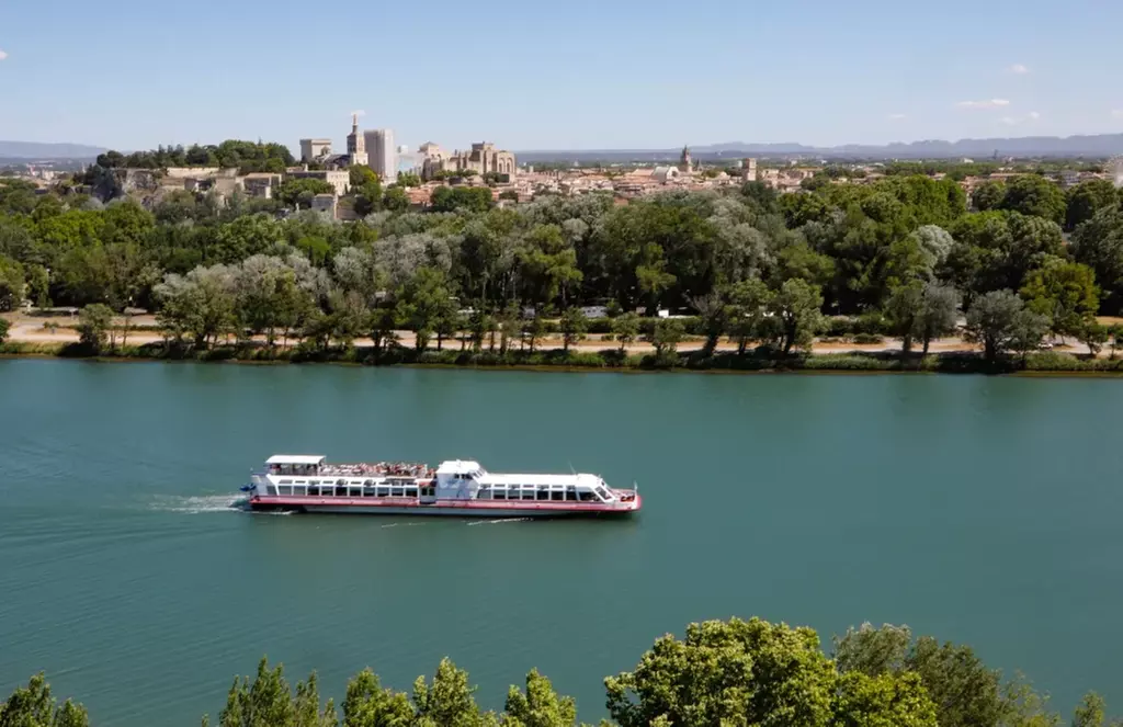 Villeneuve lès Avignon : appartement T2 ou T3 avec option PDJ