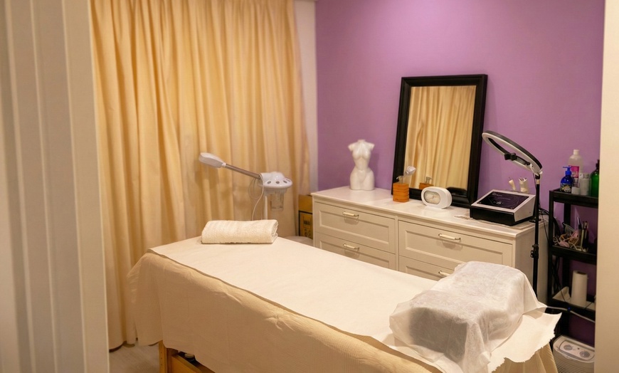 Image 7: Masaje relajante o de especialidad con duración a elegir para 1