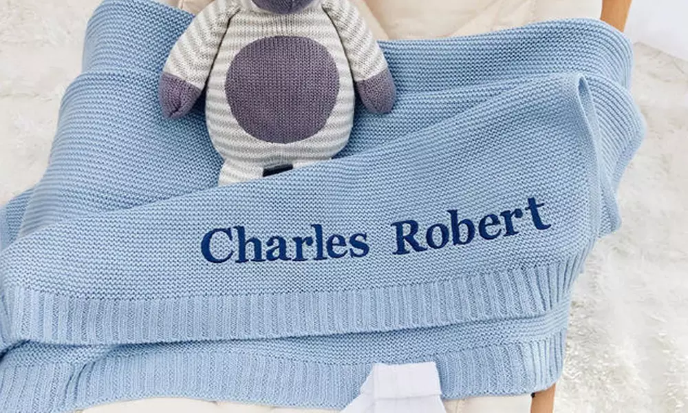 1 ou 2 couvertures brodées personnalisées pour bébé