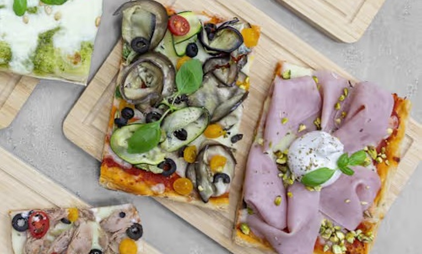 Image 3: Part de pizza al taglio au cœur du quartier latin