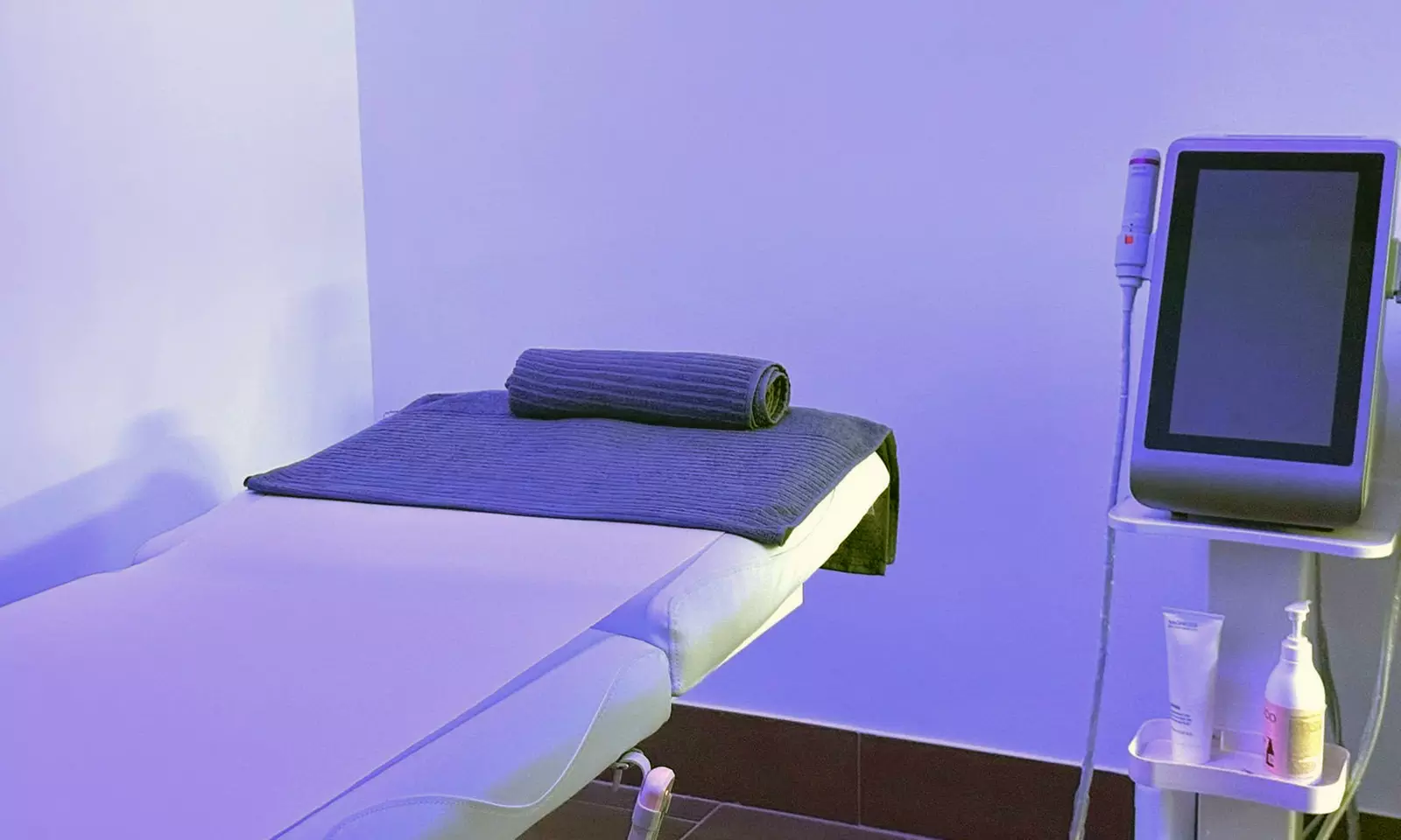 1 o 2 sesiones de dermapen facial con cóctel de vitaminas para 1