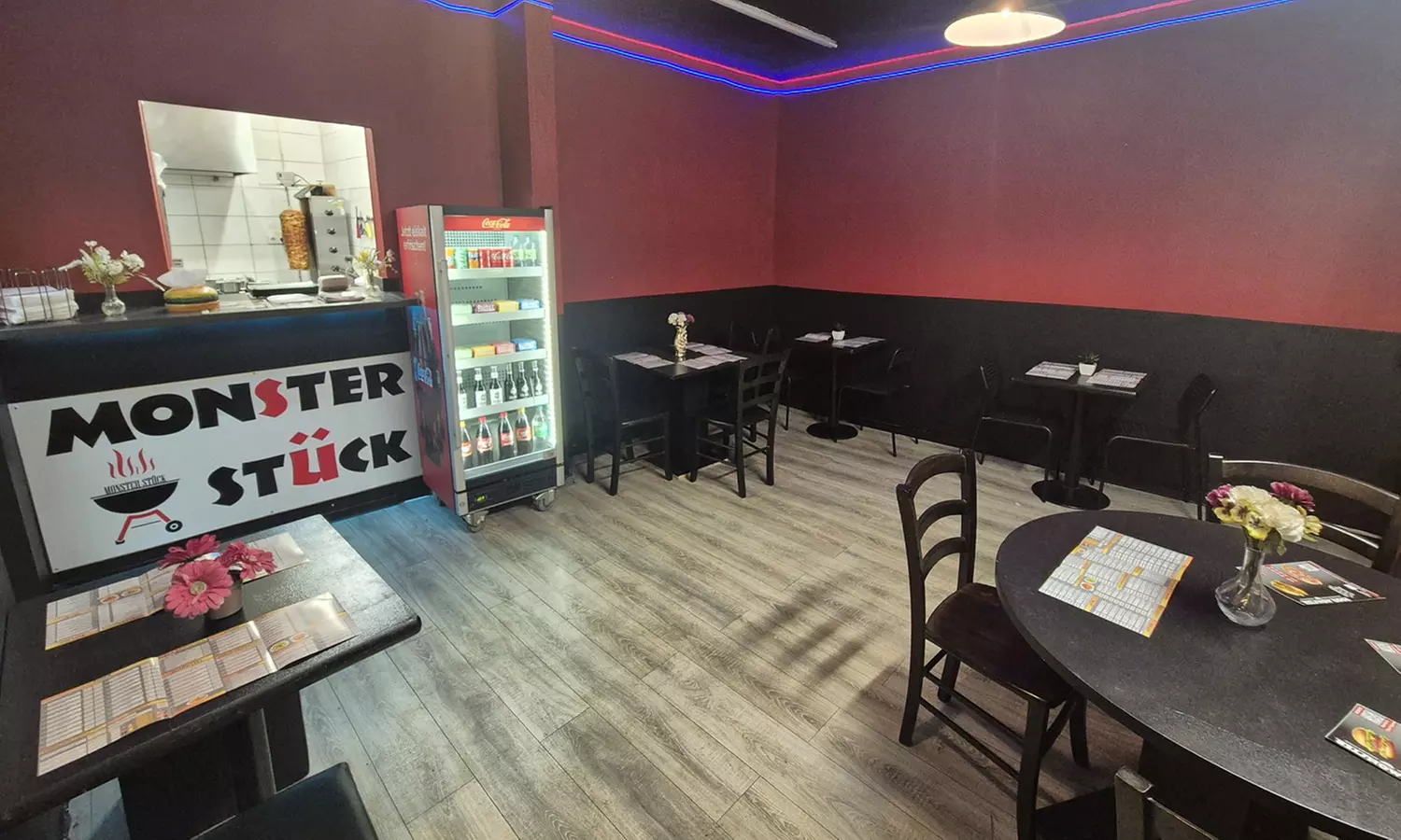 Burger Menü nach Wahl inkl. Pommes & Softgetränk für 1, 2 oder 4 Pers.