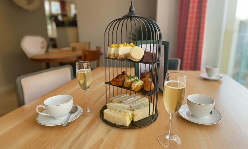 Image 3: Classic and Prosecco Afternoon Tea Experiences Await