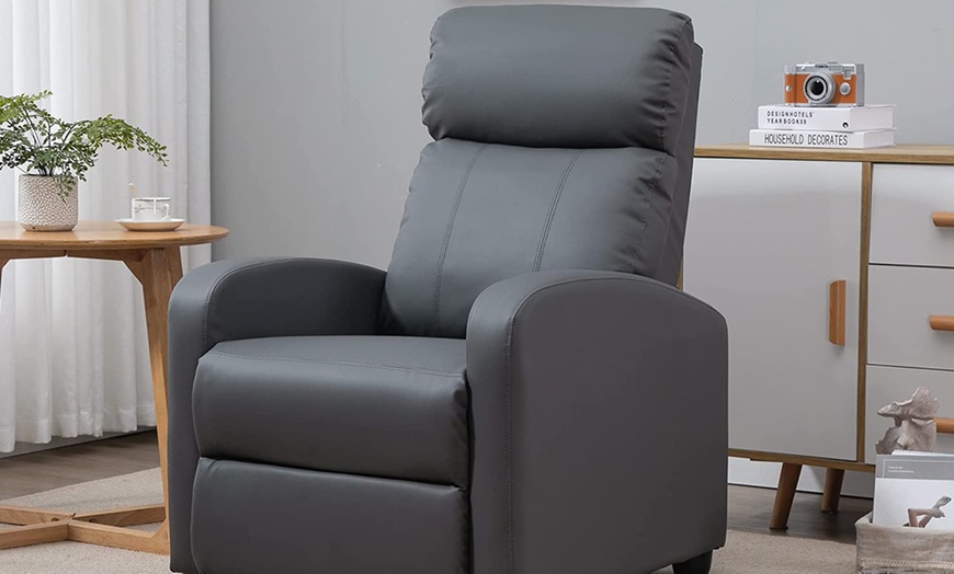 Image 1: HomCom Massage Recliner Sofa Chair