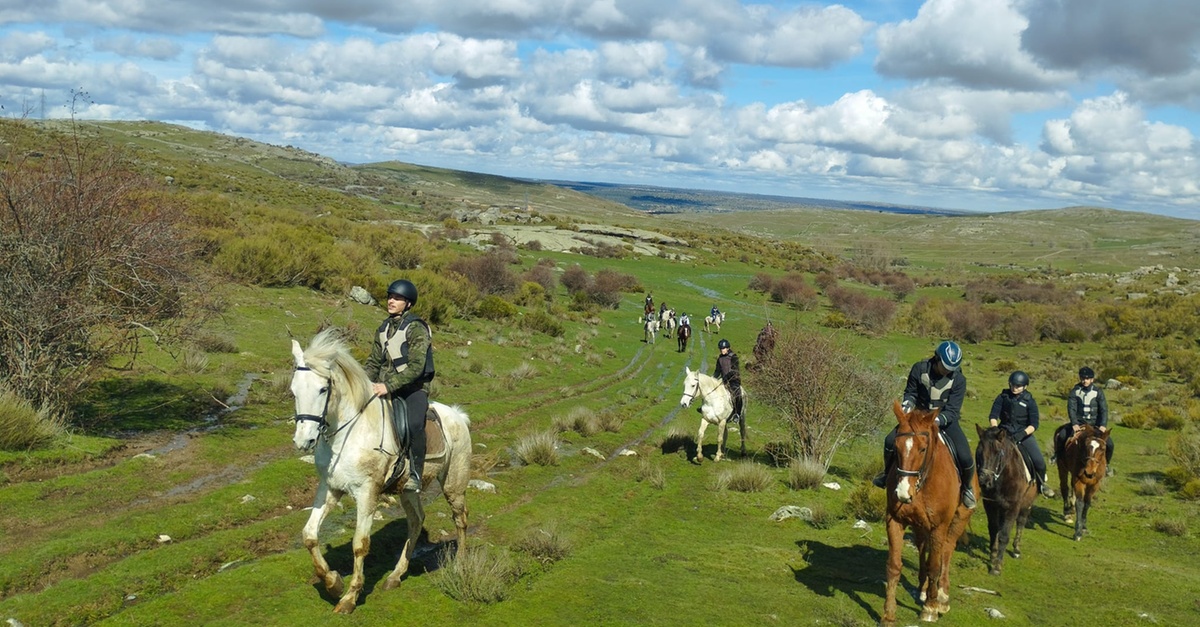 Paseo a caballo para 2 o 4 personas cerca de Ávila