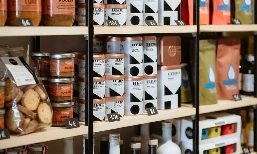 Planches surprises & saveurs marines : l'expérience Rök à Lille