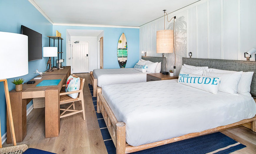 Image 5: 4-Star Stay With Rooftop Pool in San Diego's Lively Gaslamp Quarter
