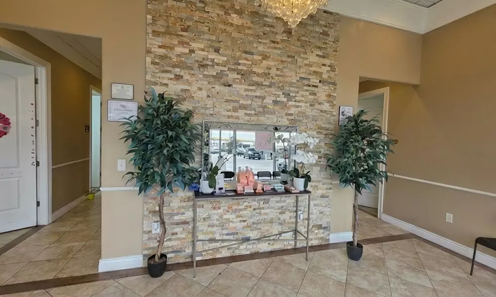 Classic Hybrid or Volume Lash Extensions with Optional 2 Week Fill