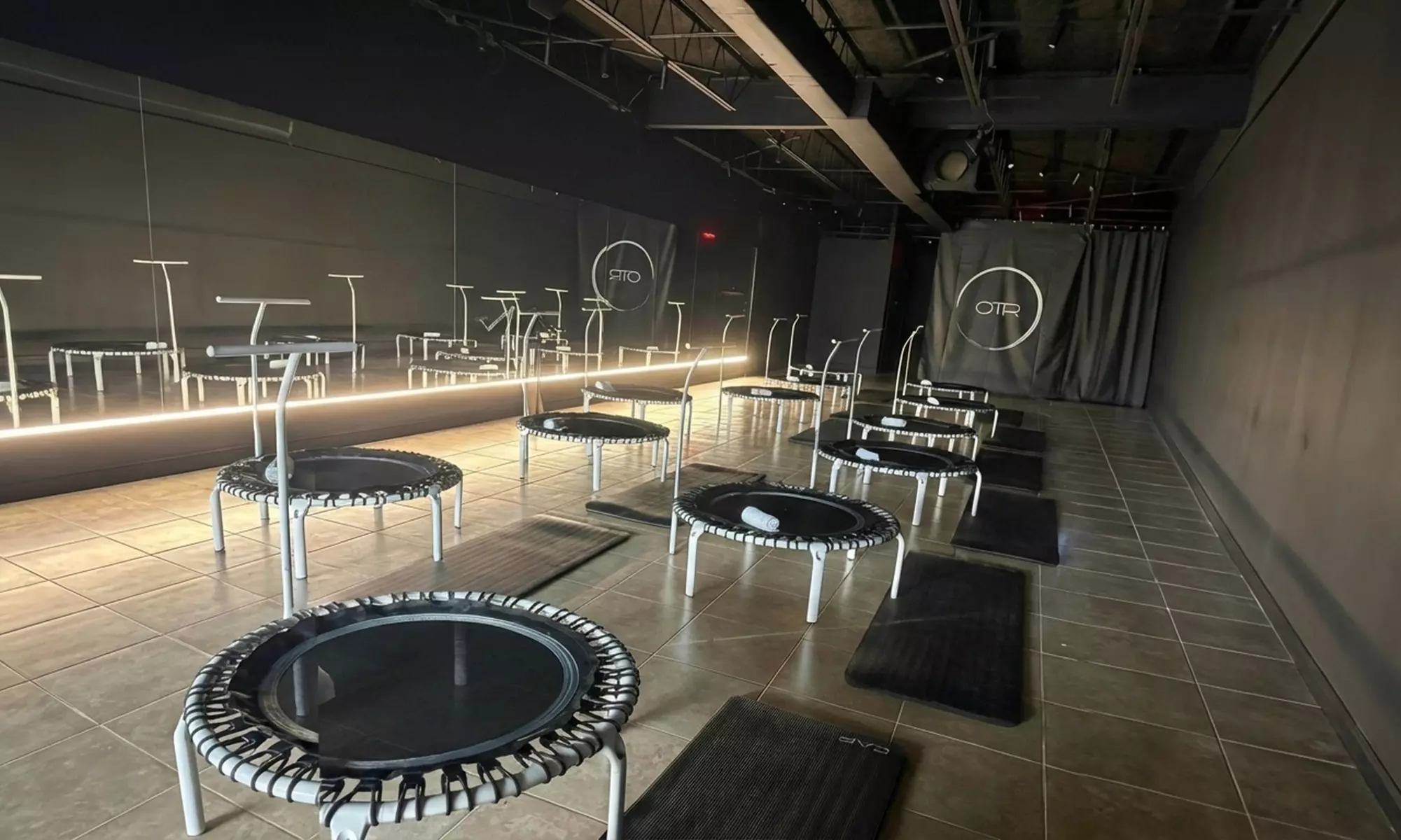 Have fun with 3 trampoline classes