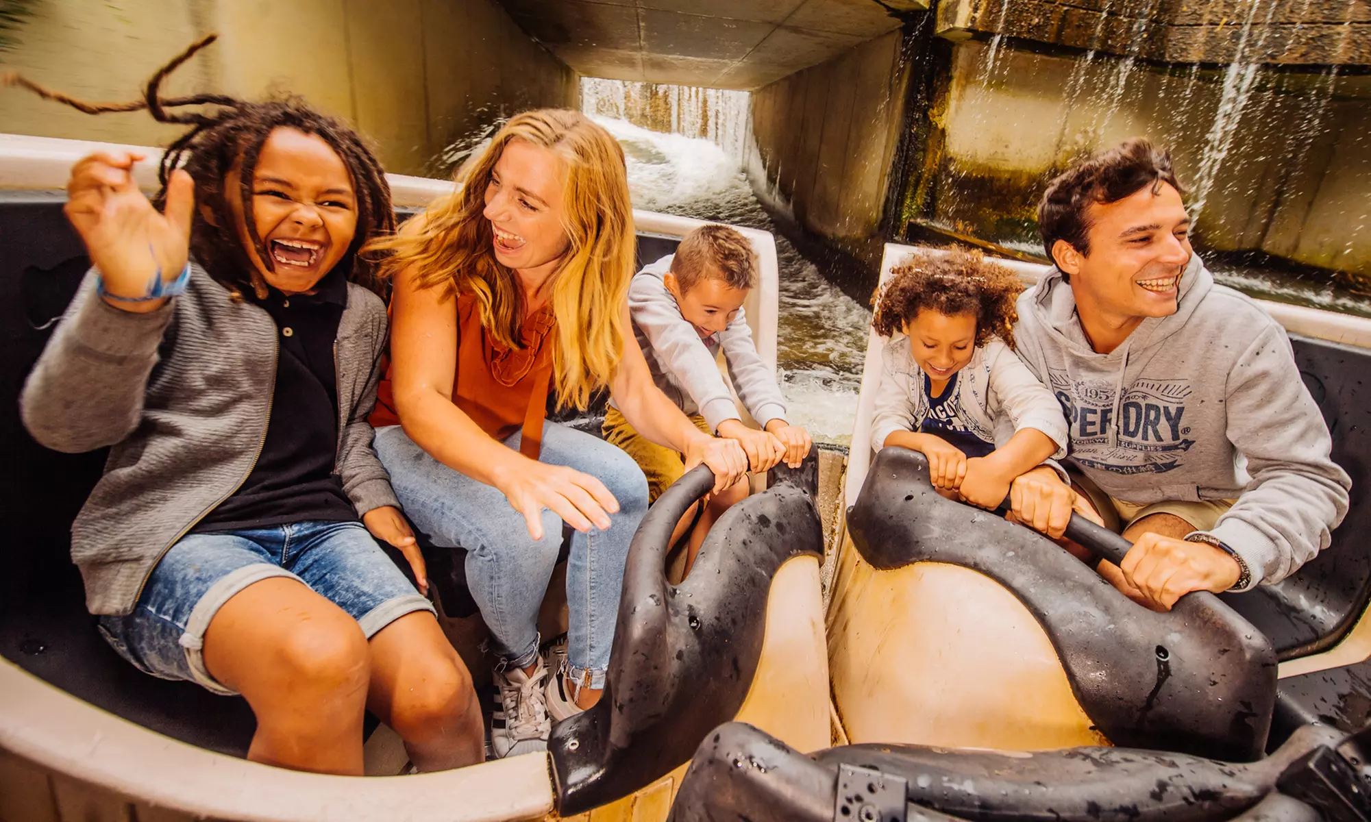 Beleef een dag vol plezier en avontuur in Bobbejaanland