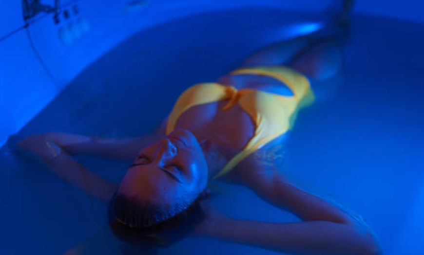 Image 1: Discover Tranquility w/ One or Two 60-Min Floatation Tank Experience