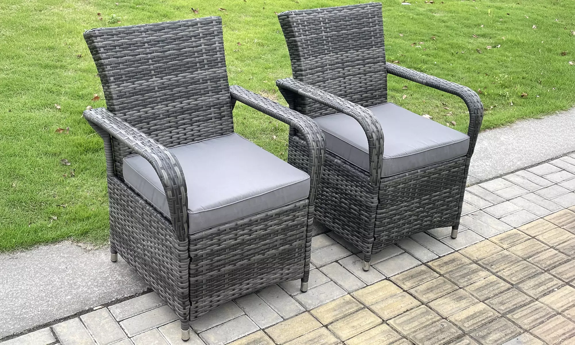 Rattan Effect Garden Furniture Dining Table And Chairs Set