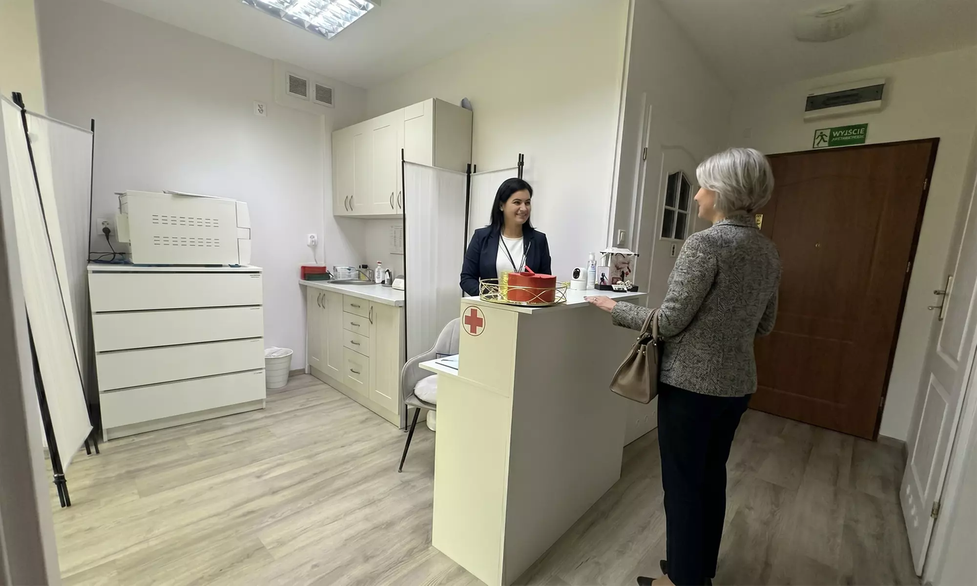 Odprężenie i naturalna regeneracja: masaż miodowy lub relaksacyjny