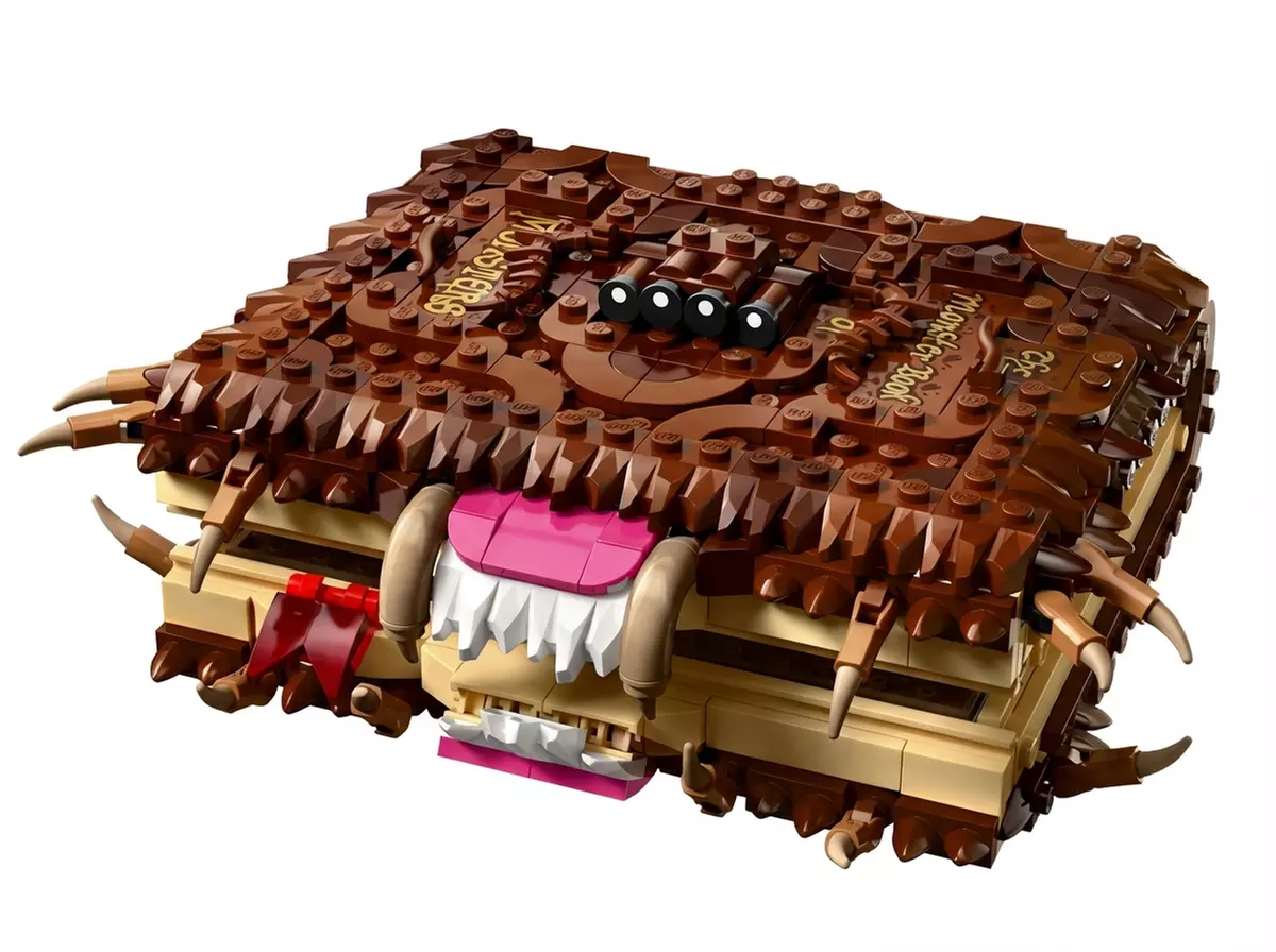 3D Monster Book of Monsters Building Set