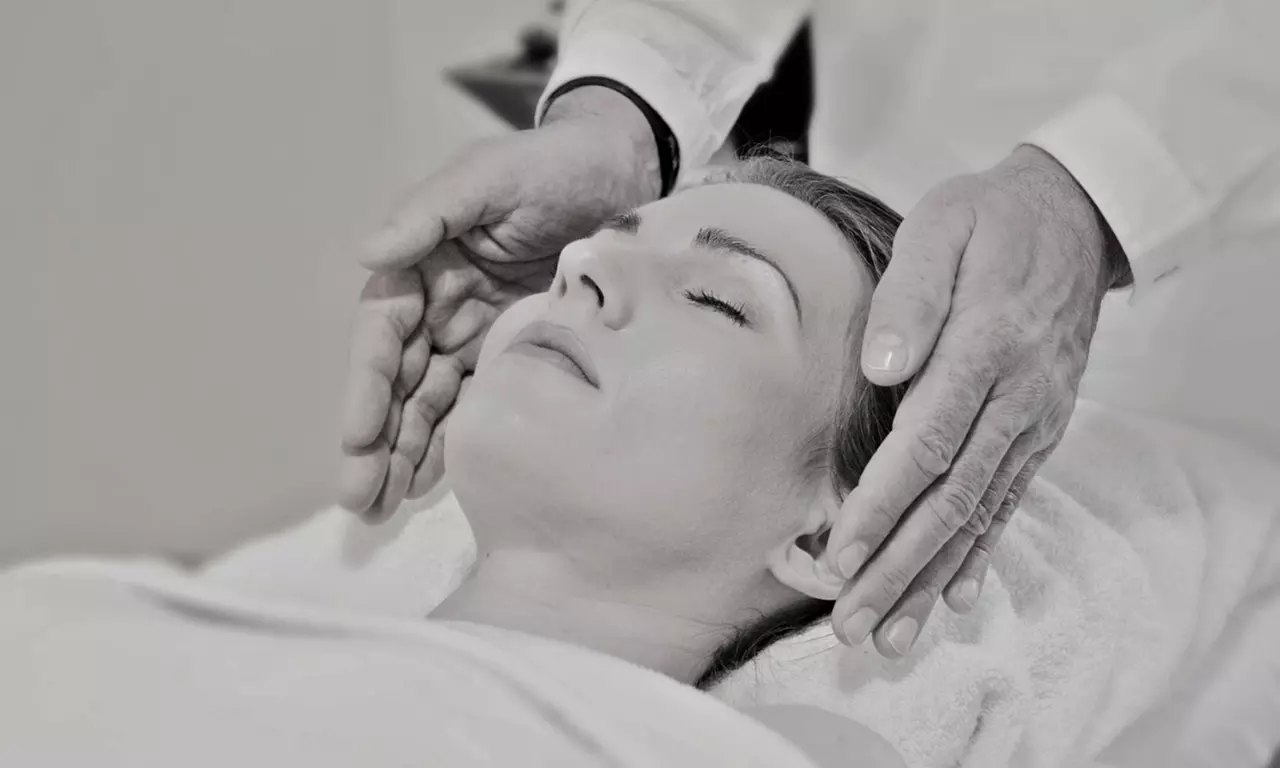 Reiki Bliss Awaits: One 30, 45 or 60-Min Reiki Session with BioMat PEMF Infrared & Grounding Mat (Up to 64% Off) - Primary Image