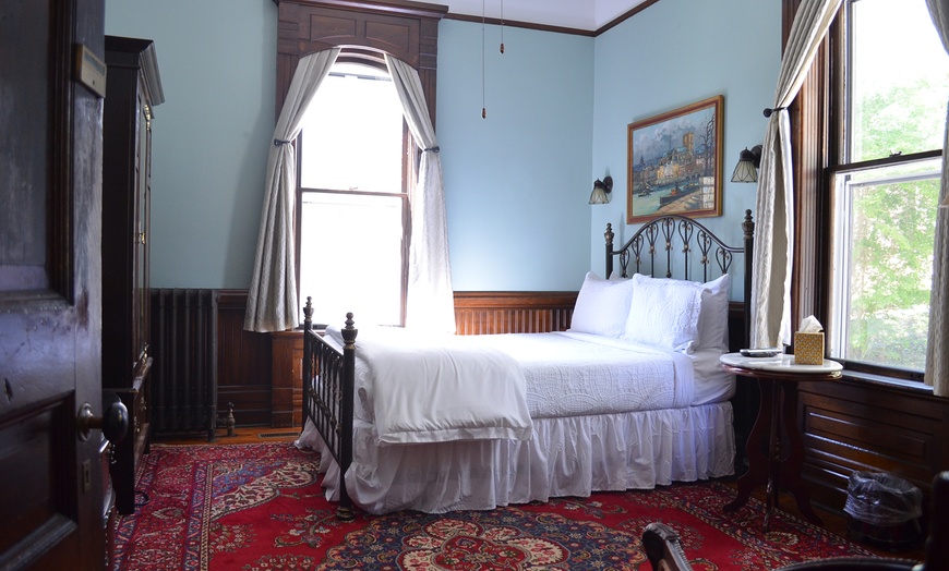 Image 9: Member Pricing: Historic B&B With Victorian Charm

